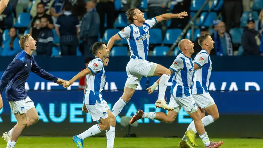 Traumstart beim VfL Bochum – Ätsch! Hertha BSC überrascht alle! - BILD